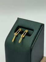 rحلق تصميم عالمي ذهب عيار 18