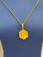 عقد ذهب عيار 21