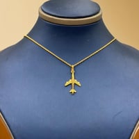 عقد طائرة ذهب عيار 21