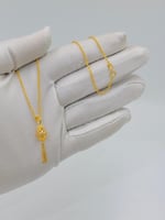 عقد ذهب عيار 21