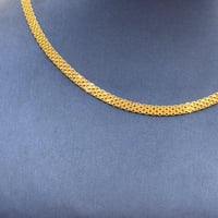 عقد ذهب عيار 18