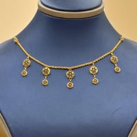 عقد ذهب عيار 21