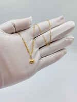 عقد قلب ذهب عيار 18