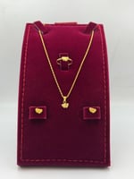 طقم قلب ذهب عيار 18