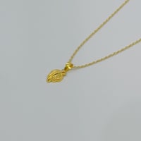 sعقد ذهب عيار 18