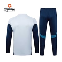 طقم تدريب أرسنال الأساسي