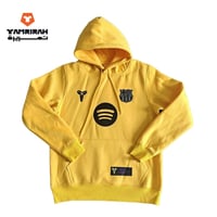 هودي برشلونة كريمي بتصميم عصري 2026