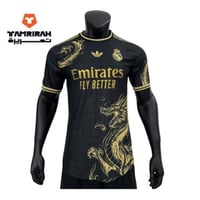 تيشيرت ريال مدريد الأسود إصدار التنين المميز