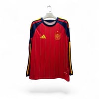 تيشرت منتخب اسبانيا الأساسي 2026 كم طويل