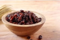 زبيب عنب نصف كيلو