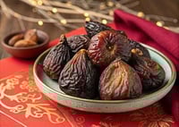 زبيب تين مجفف نصف كيلو