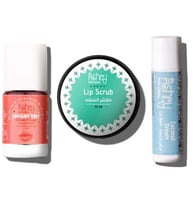 مجموعة العناية بالشفاه