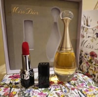 بوكس ديور عطر جادور و روج Doir