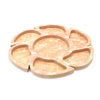 خشبي فاتح جدا