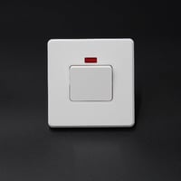 بيانو ابيض مفتاح مكيف 7*7 برل ST-45A