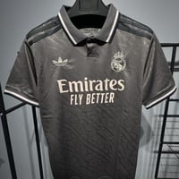 تيشيرت مدريد الرمادي