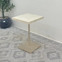 طاولة خدمة سطح بديل رخام قاعده حديد لون مكس