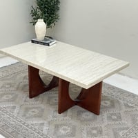 طاولة قهوة سطح بديل الرخام قاعده خشب لون بني