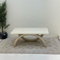 طاولة قهوة سطح بديل الرخام ملمس ناعم قاعده خشب لون...