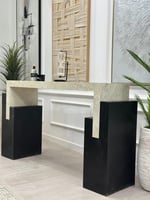 طاولة مدخل بسطح بديل الرخام الحجري وقاعدة خشب قشرة...