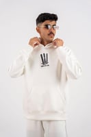 هودي ابيض بتصميم شخصية رورونوا زورو