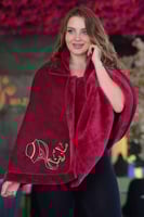 وشاح الأناقة عنابي