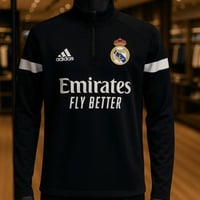 جاكيت ريال مدريد الجديد