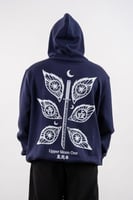 هودي كحلي بتصميم شخصية "القمر العلوي الأول" كوكوشي...