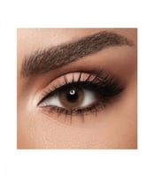 عدسات لاصقه في محلول معقم لافا من ديفا