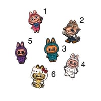 ملصق / ستيكر معدني لابوبو