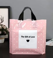 كيس بلاستيك ️️ Love