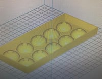 قالب نصف دائرة بفتحة من الوسط