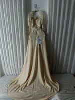 فستان اريام