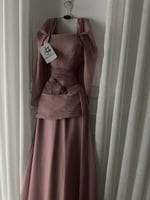 فستان كارين