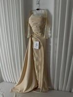 فستان اريام