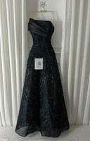 فستان عفراء