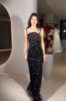 فستان سهرة انيق بتطريز راقي