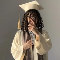 عباية تخرج لون سكري