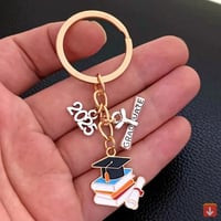 هدية ميدلية مفاتيح التخرج