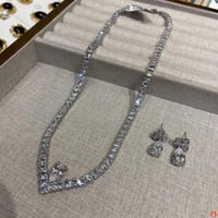 طقم أقراط وقلادة ألماس كاملة من الزركون الملكة جوز...