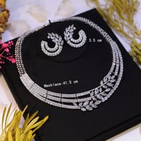 طقم 2 قطعة تصميم عصري لامع