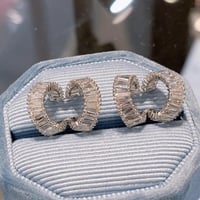 قلادة على شكل قلب مع أقراط كريستال لؤلؤية وسوار مج...