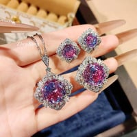 قلادة ملونة عالية الكربون الماس أ وقراط