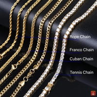 قلادة علي شكل نخلة مطلية ذهب