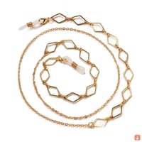 سلسله تعليقة للنظارة