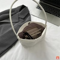 حقيبة كتف قصيرة