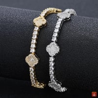 قلادة و اسوارة على شكل سلسلة تنس من مجوهرات مطلية...