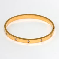 سوار ناعم وفخم