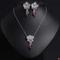 جديد زهرة قلادة مجوهرات بيضاء زركونيا