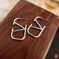 1 أقراط حلق على شكل حرف V، أقراط، ريترو نسائي، فاخ...